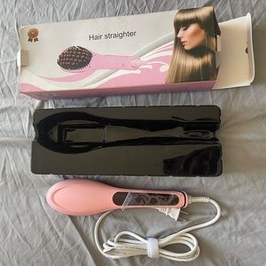 Comb straightener